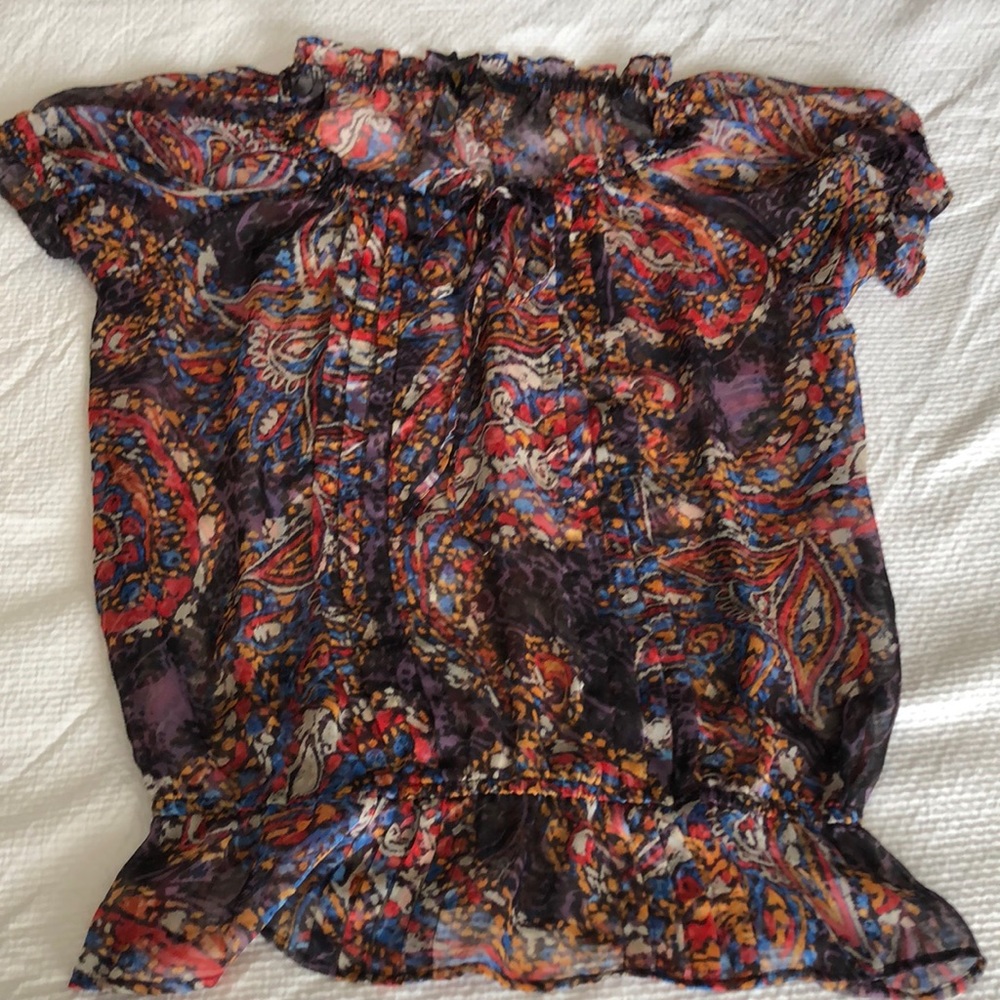 Short sleeved blouse